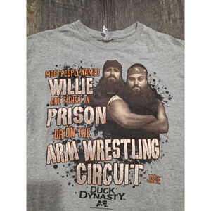 Duck Dynasty Mens T-Shirt (L) "Most People Named Willie.." 2013